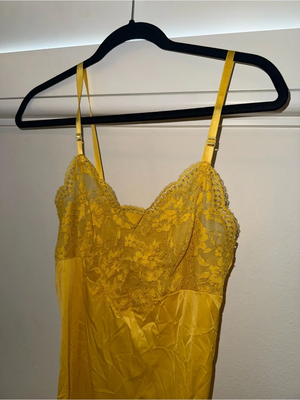 Vintage Yellow Lace-Trim Slip - Picture 2 of 4